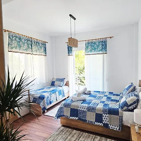 Gjironest * Gjirokastër