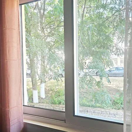 Gjironest * Gjirokastër